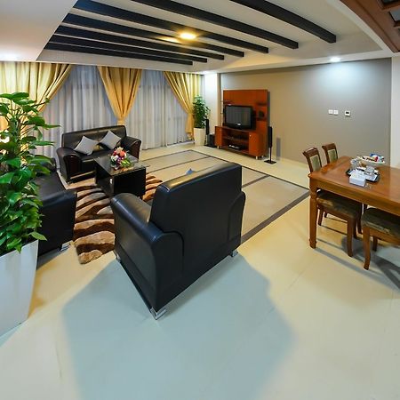 Sea Diamond Plaza Apartments Al-Manamah Bagian luar foto