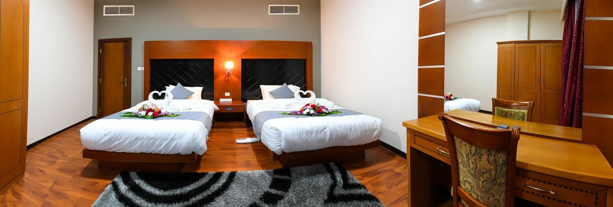 Sea Diamond Plaza Apartments Al-Manamah Bagian luar foto